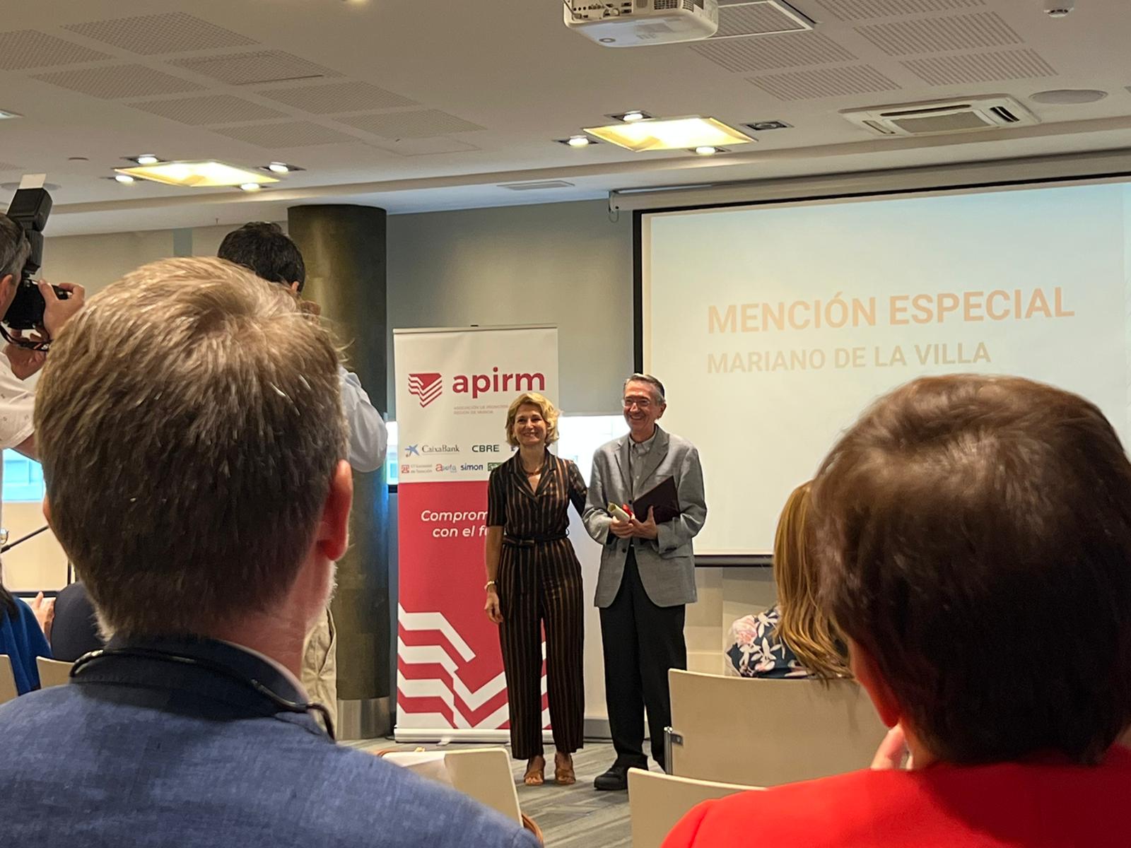 Asistencia al foro inmobiliario y entrega de premios de promocin inmobiliaira 2021 